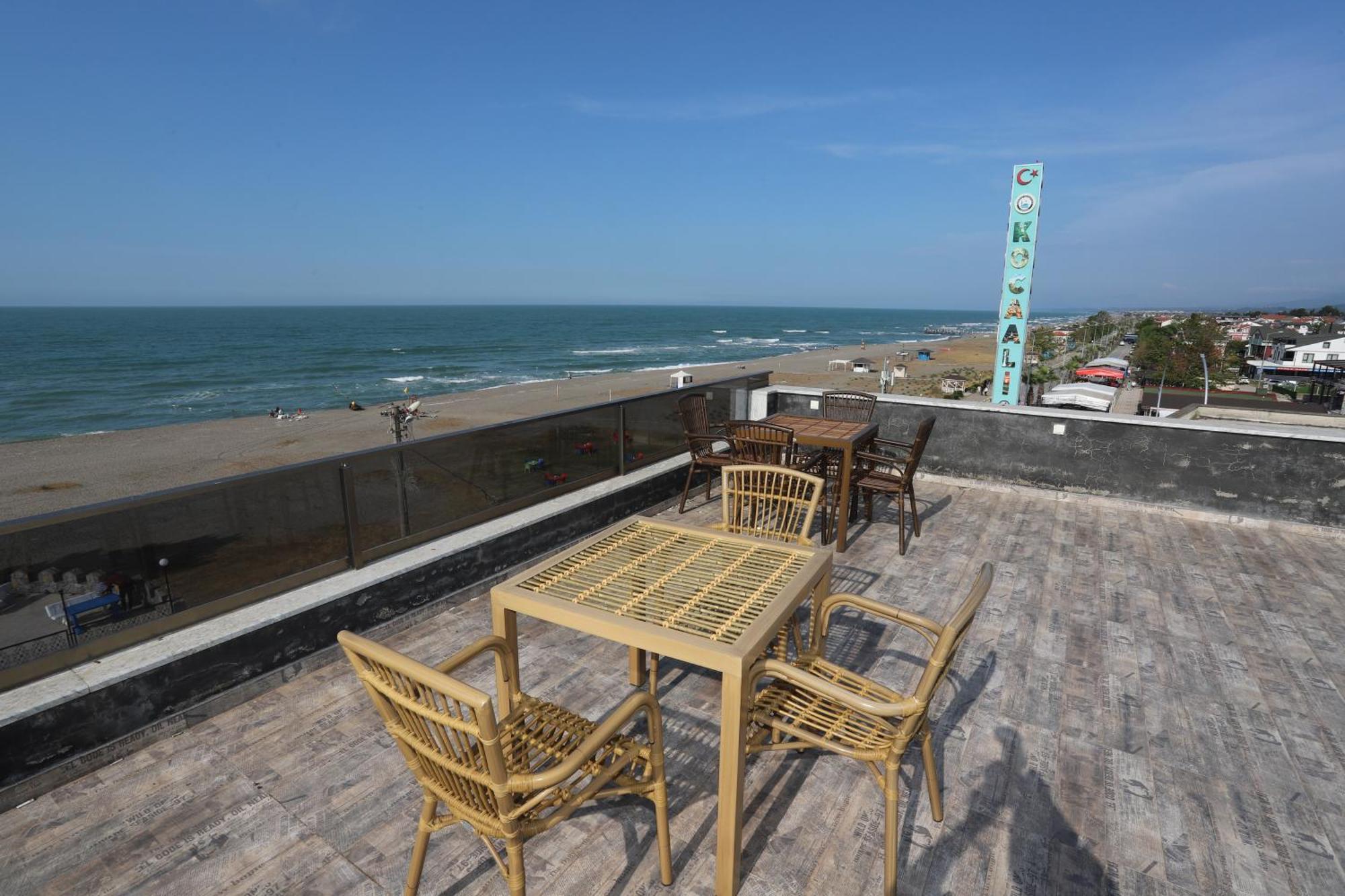 Rueya Pansiyon Apart Otel Yukarı Yukarı Kocaali Exterior foto