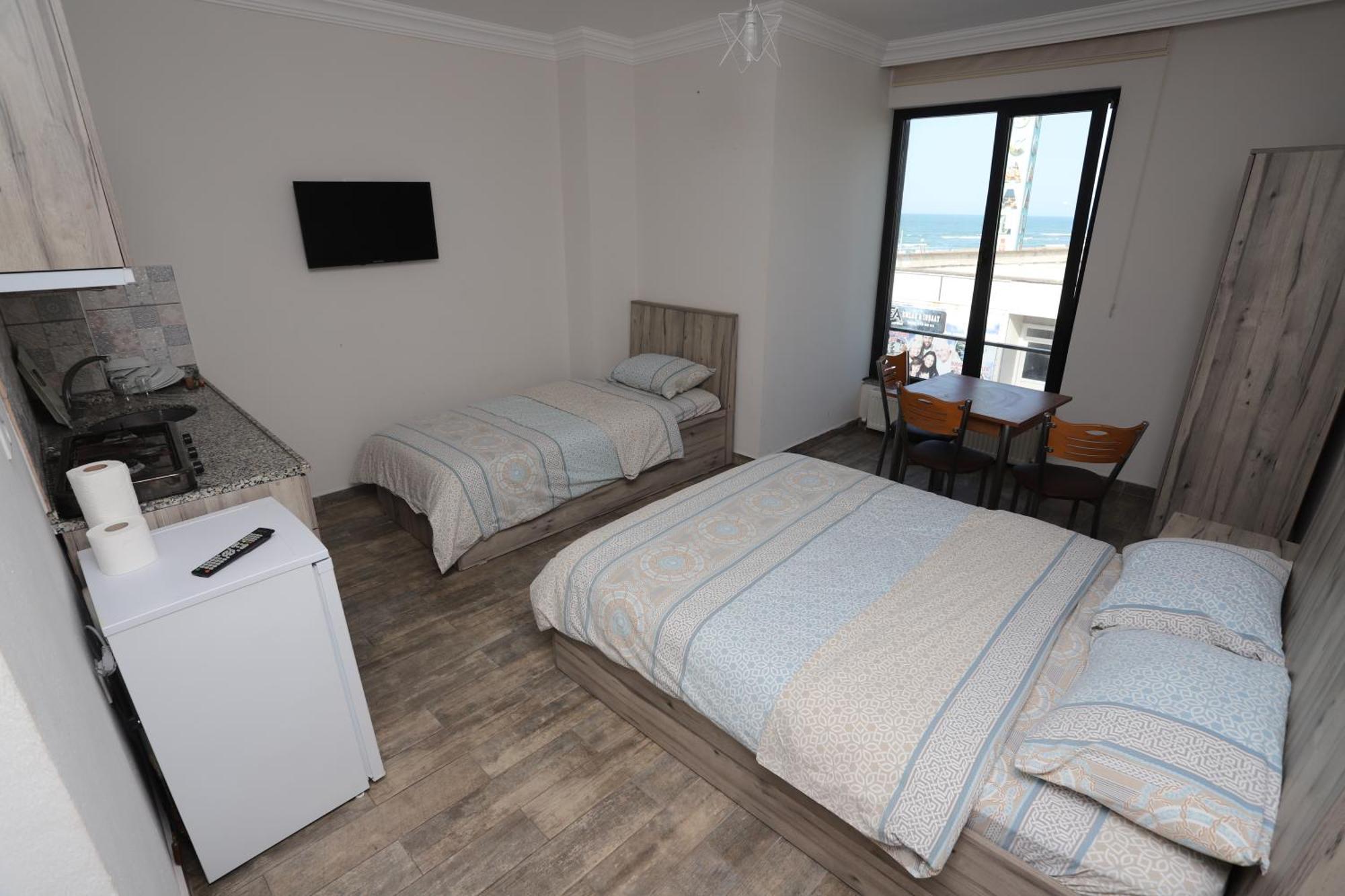 Rueya Pansiyon Apart Otel Yukarı Yukarı Kocaali Exterior foto