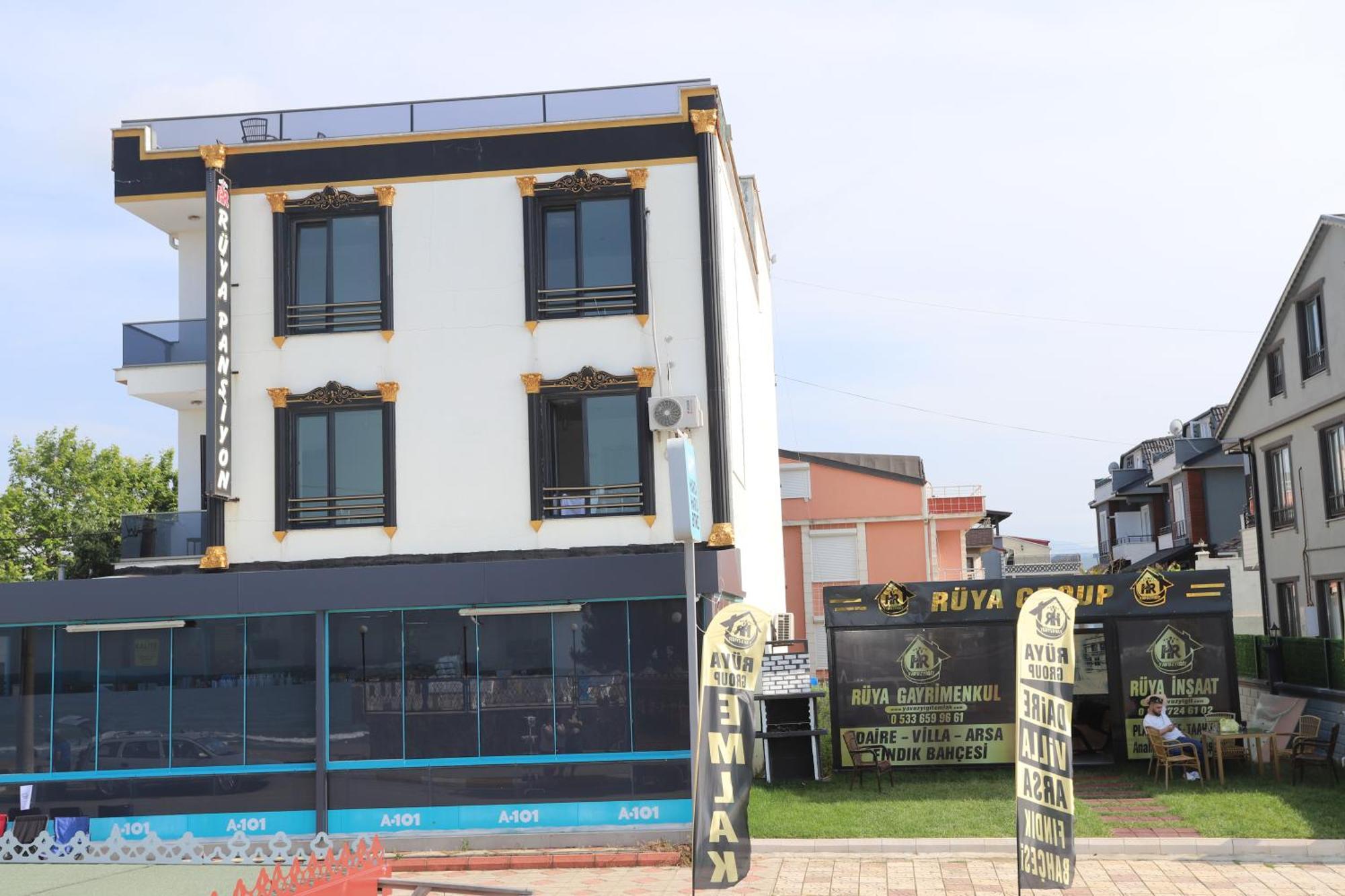 Rueya Pansiyon Apart Otel Yukarı Yukarı Kocaali Exterior foto