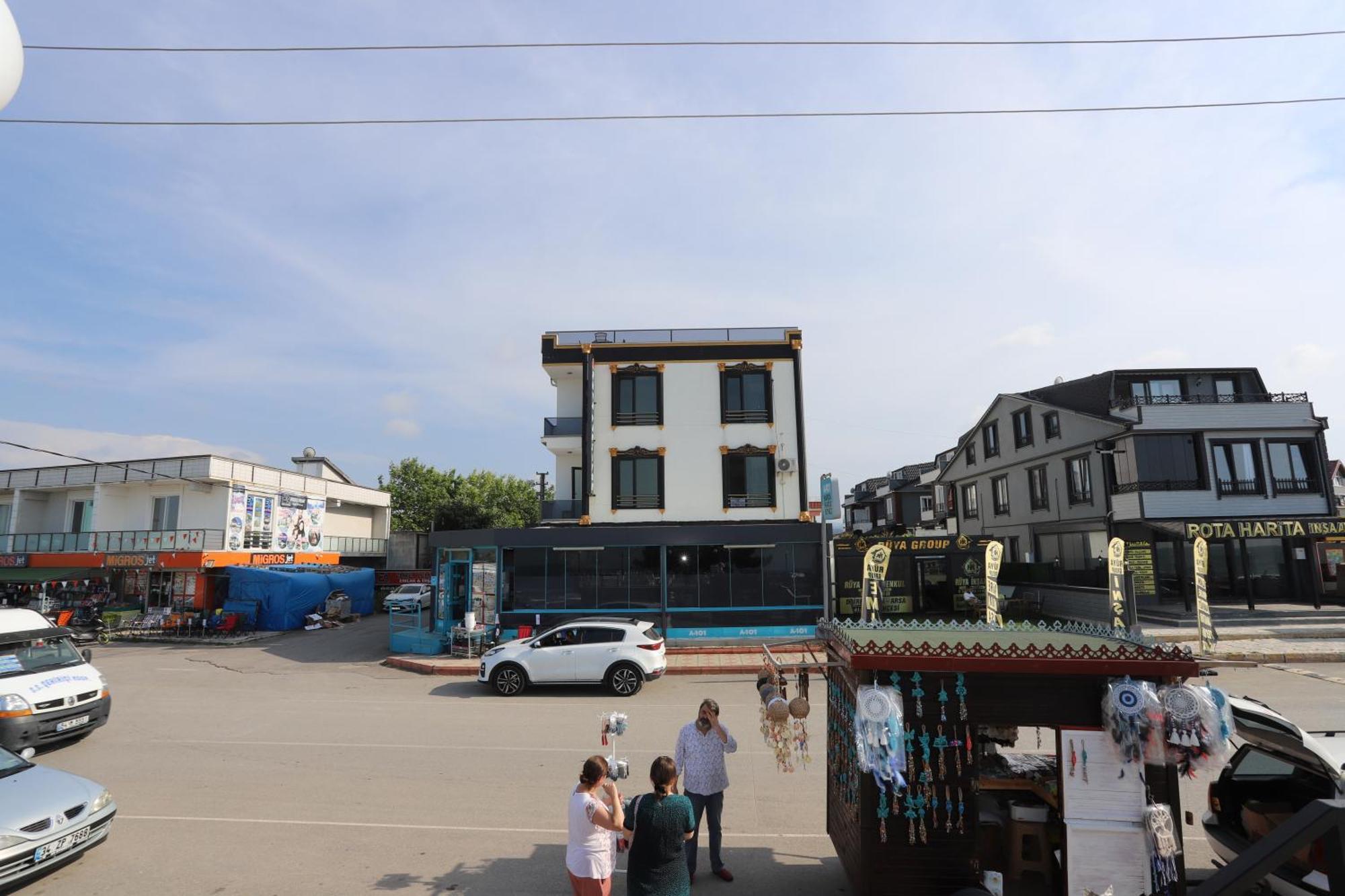 Rueya Pansiyon Apart Otel Yukarı Yukarı Kocaali Exterior foto