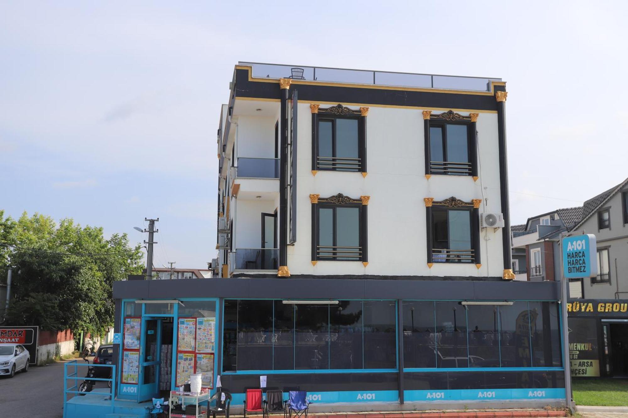 Rueya Pansiyon Apart Otel Yukarı Yukarı Kocaali Exterior foto