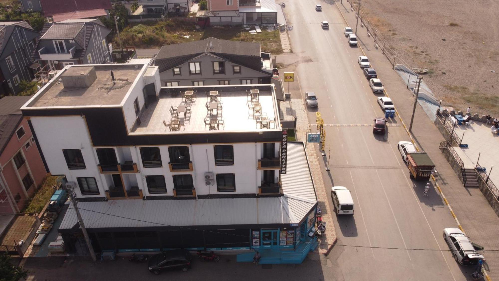 Rueya Pansiyon Apart Otel Yukarı Yukarı Kocaali Exterior foto