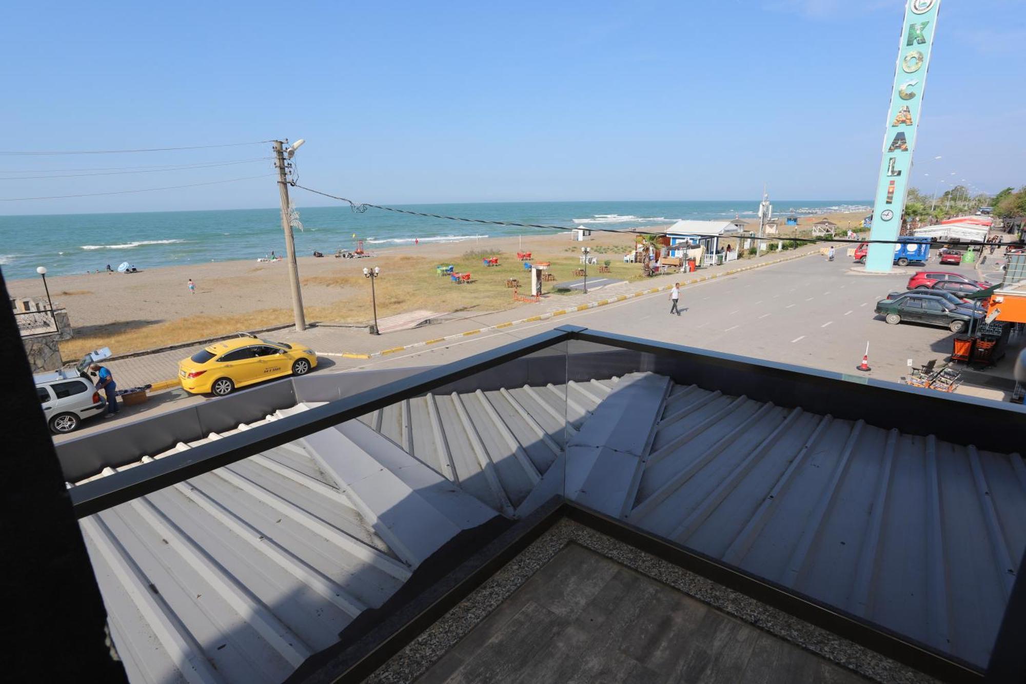 Rueya Pansiyon Apart Otel Yukarı Yukarı Kocaali Exterior foto