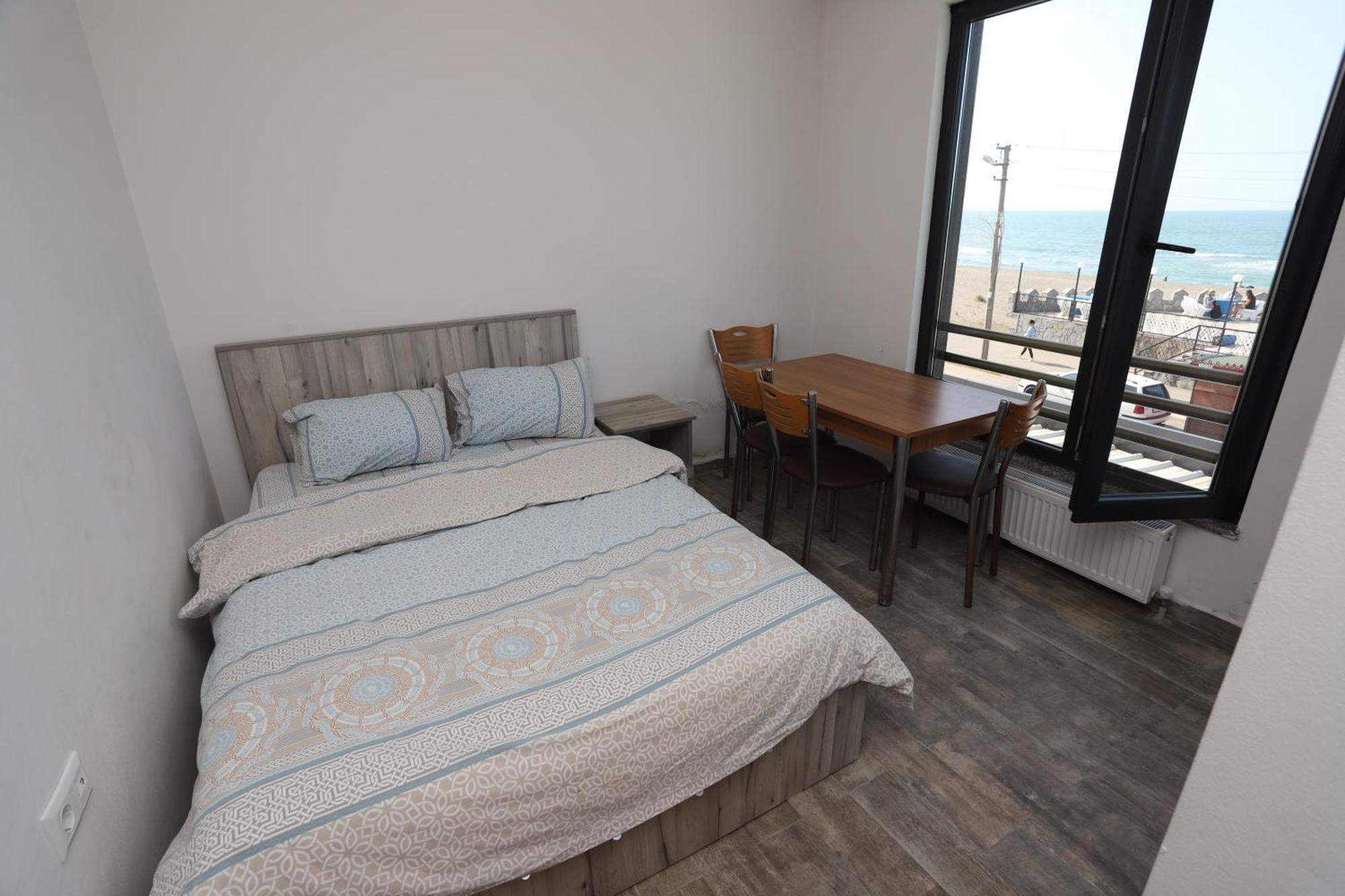 Rueya Pansiyon Apart Otel Yukarı Yukarı Kocaali Exterior foto
